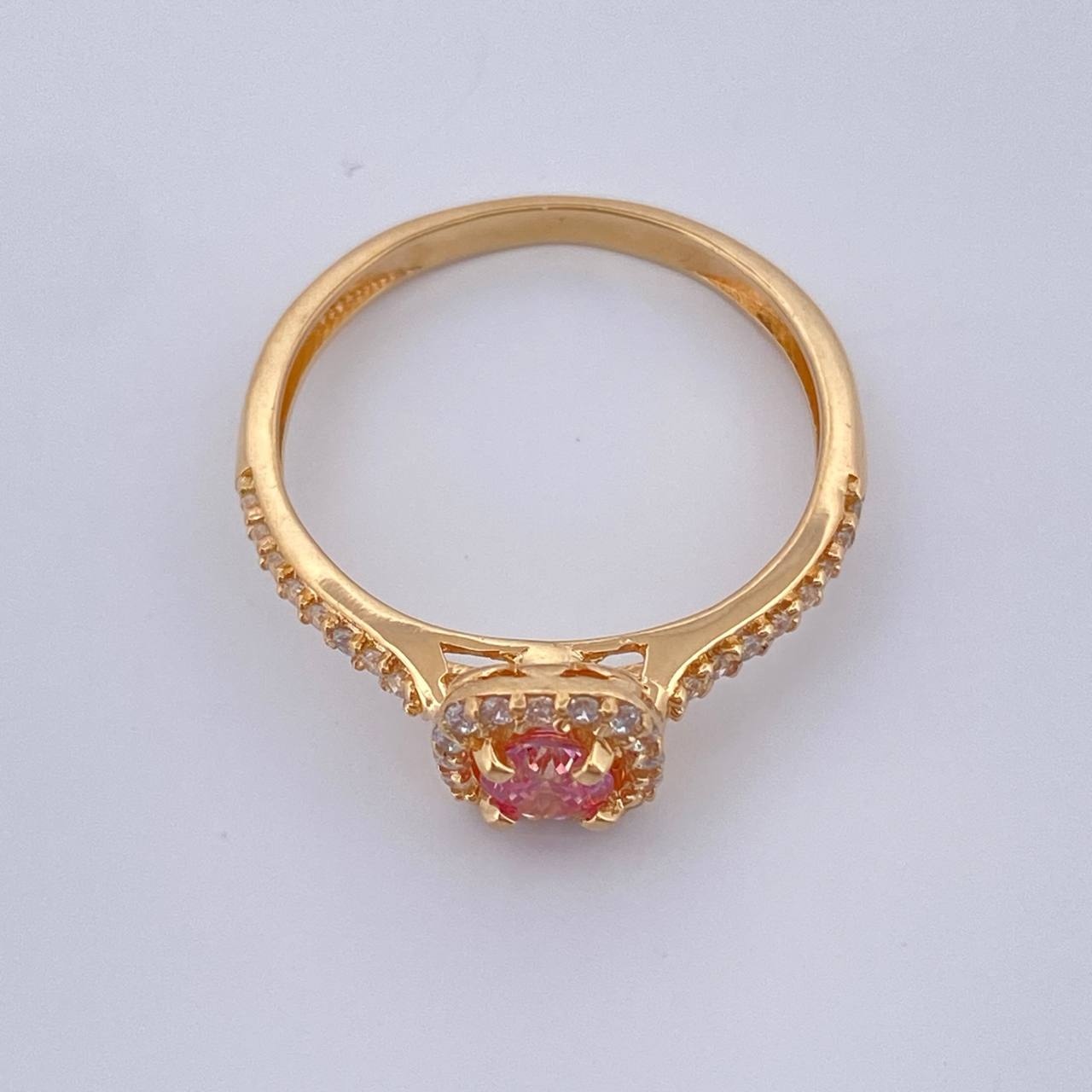 Anillo Halo Cuadrado 2.2gr / T6 1/2 / Oro Amarillo 18K &