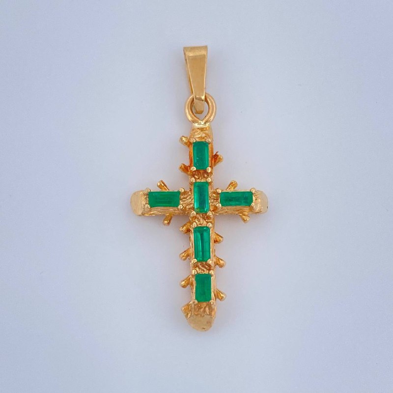 Pendant Baroque Cross 2.5gr / 1 1/4 in / 18K Gold $