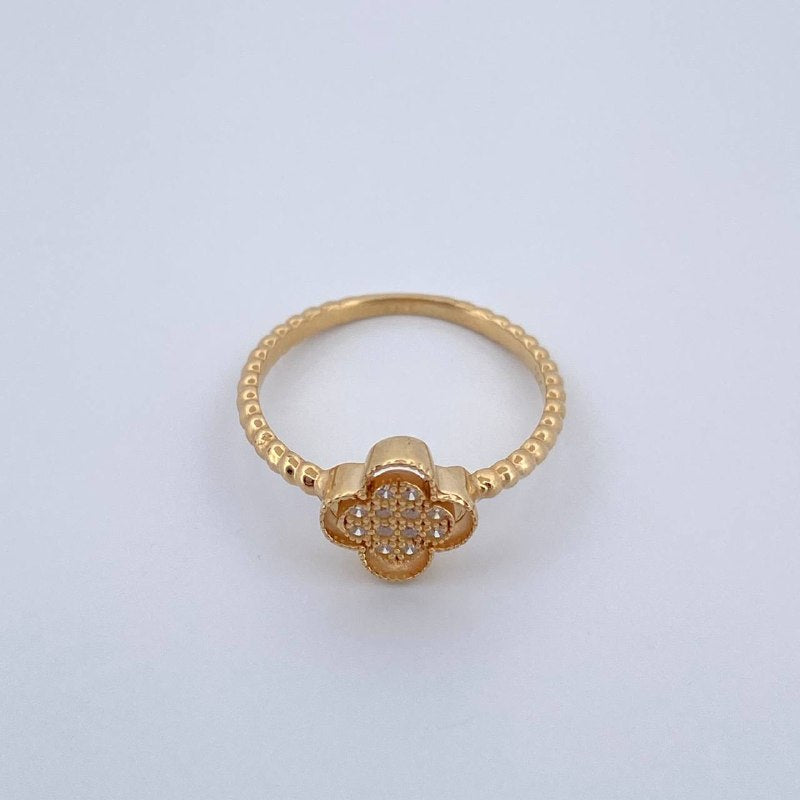 Ring Clover 1.9gr / Size 5 1/2 / 18K Gold &