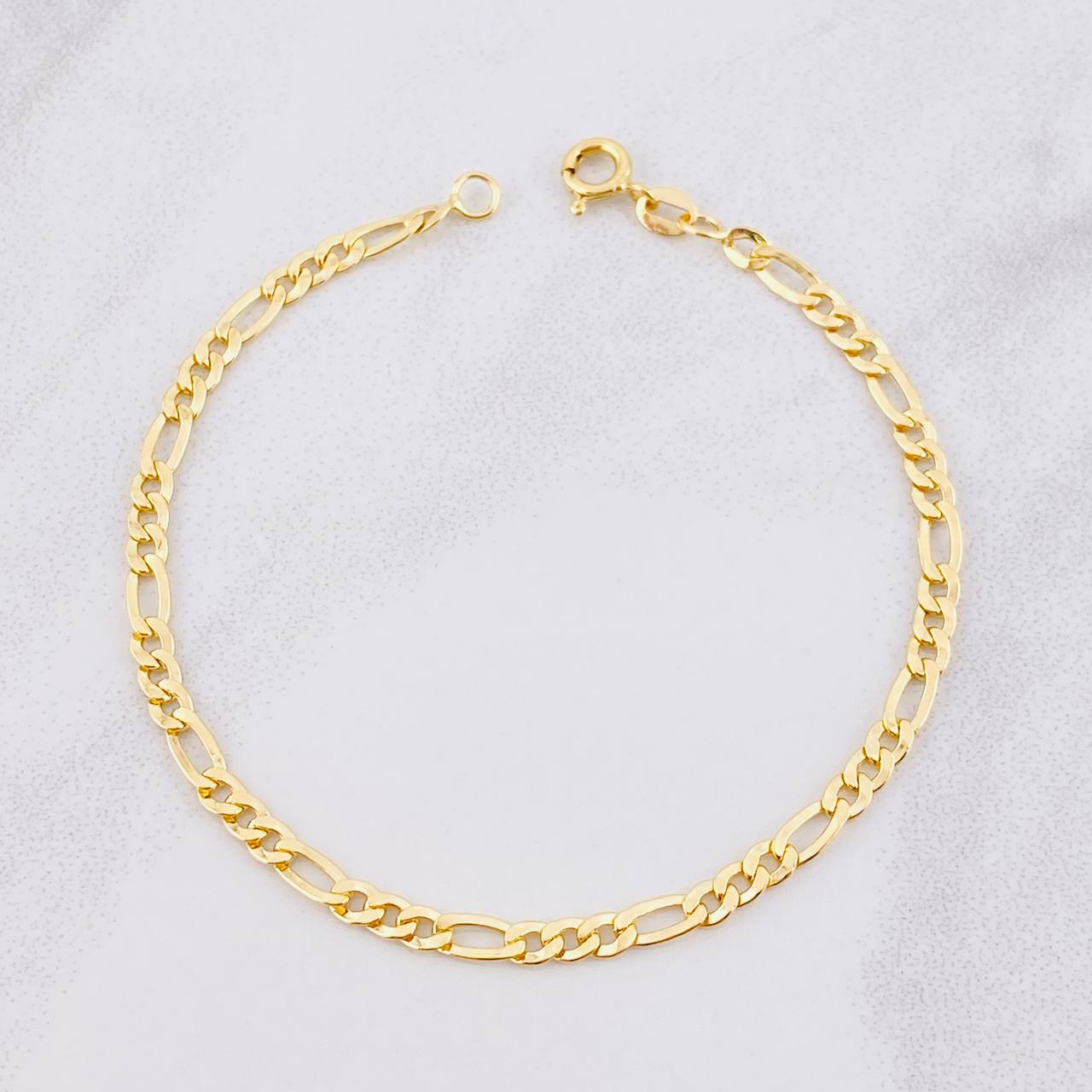 Figaro Bracelet 2.25g / 7 1/2 in / 3.36mm 18K Yellow Gold