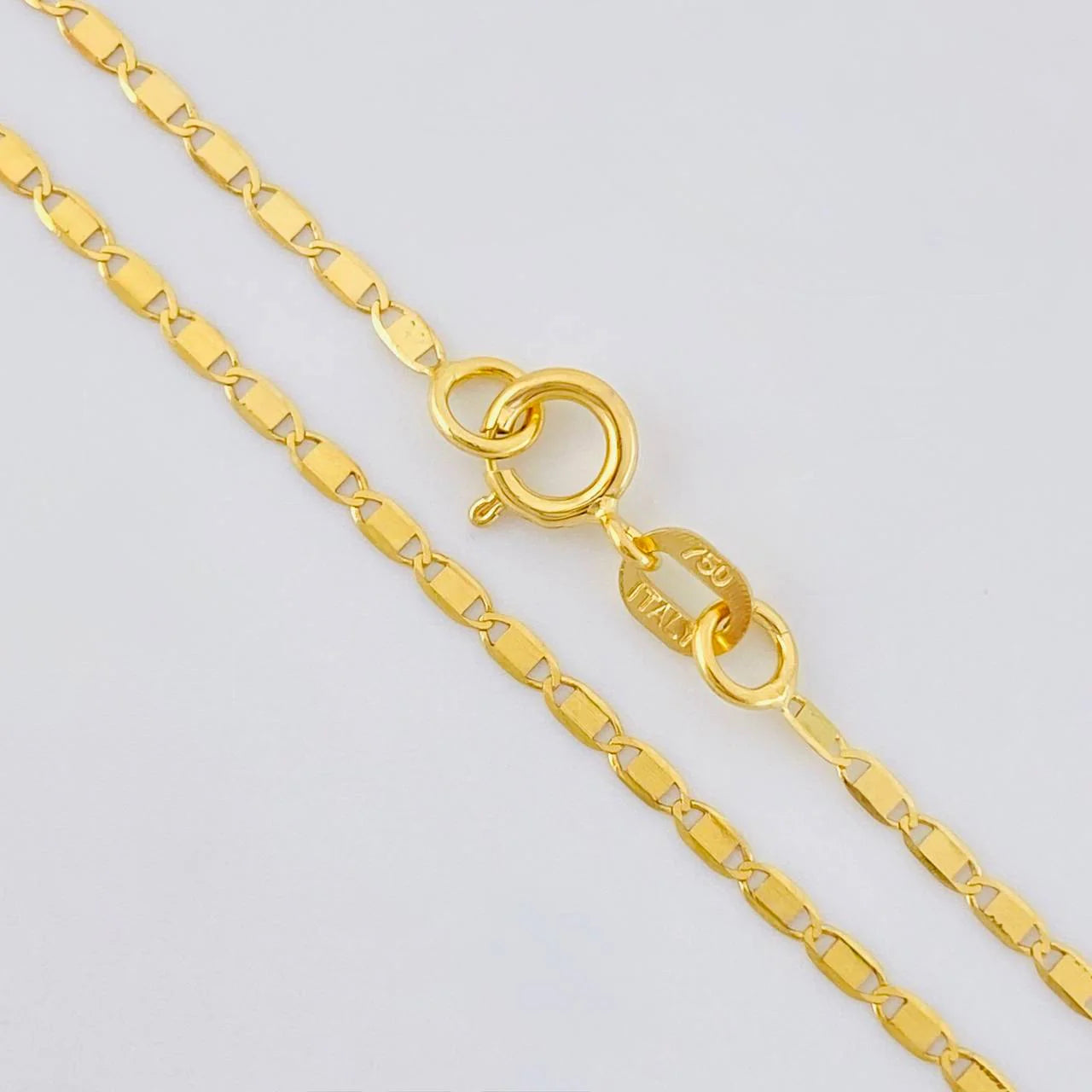 Cadena Escalera Plana 1.8 g / 15 3/4 in / 1.62 mm Oro Amarillo 18K