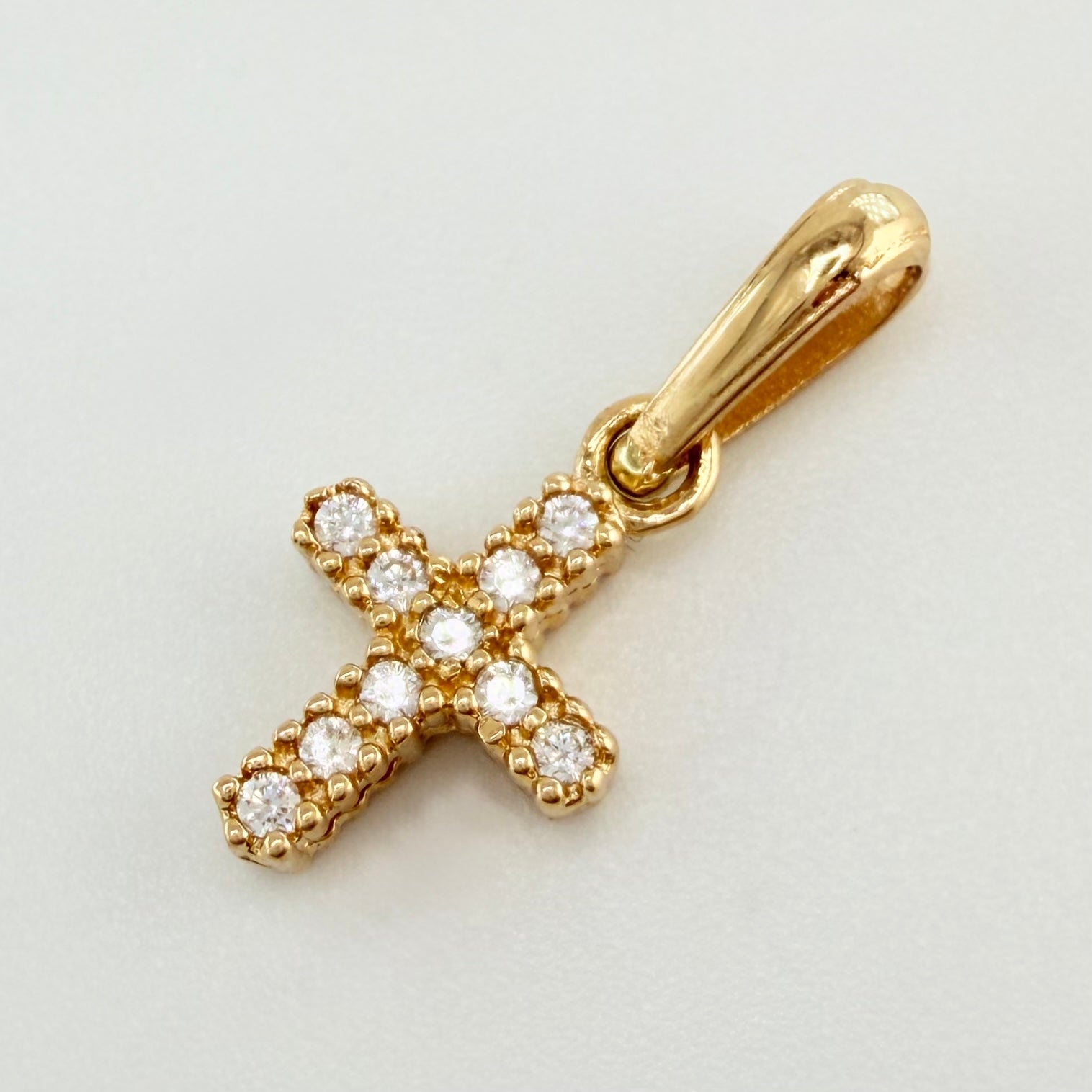 Dije Cruz Doble Faz 0.95gr / 3/4 in / Oro Amarillo 18K *