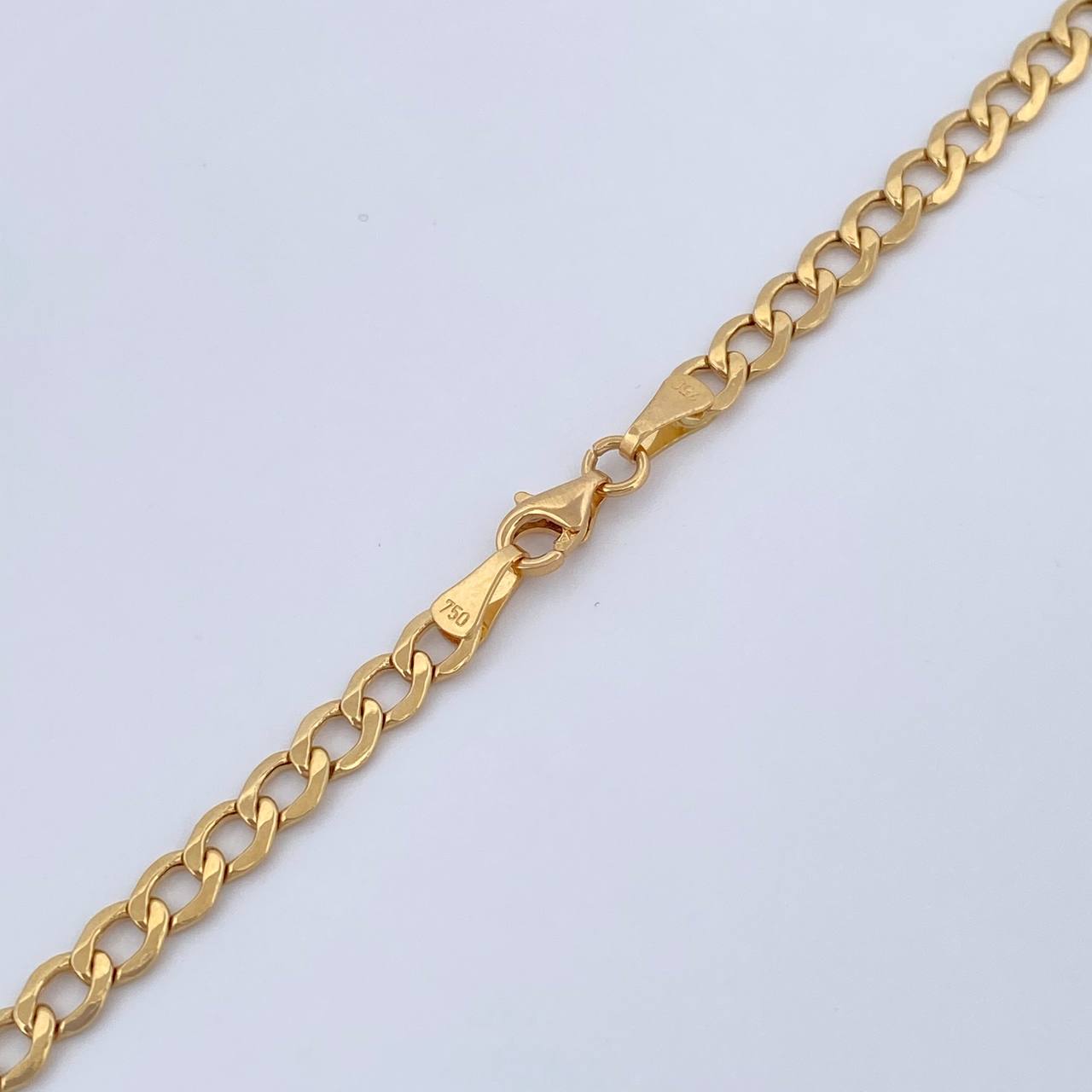 Cuban Links 9.35gr / 23 1/2 in / 18K Gold +1 &