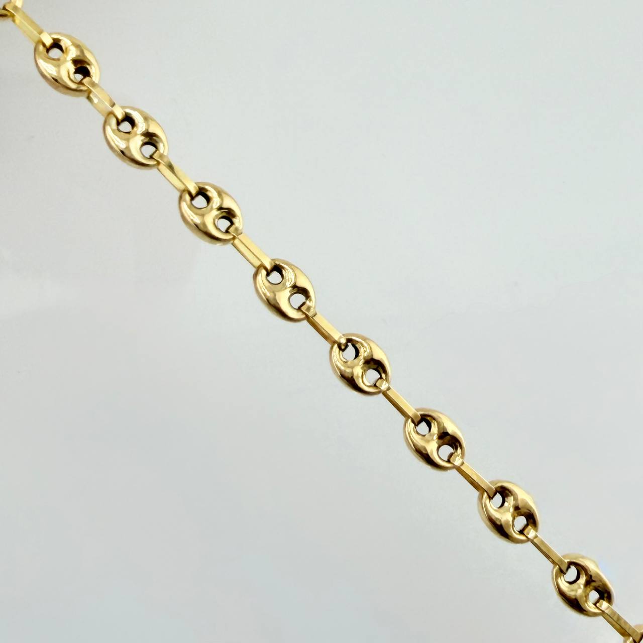 Cadena GC 13.05gr / 25 1/2 in / 5.3mm Oro Amarillo 18K ©