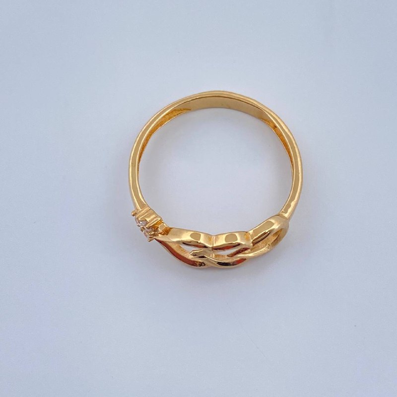 Anillo Corazon En Flecha 1.65gr / T6 1/2 / Oro Amarillo 18K &