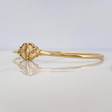 Diamond Cut Butterfly Hoop Bracelet 3.55 g / 6 1/2 in / 1.6 mm 18K Yellow Gold