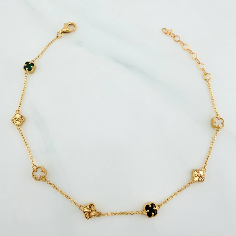 Pulso Trebol Aro Seguido 3.2 g / 8 1/4 in / 4.8 mm Oro Amarillo 18K