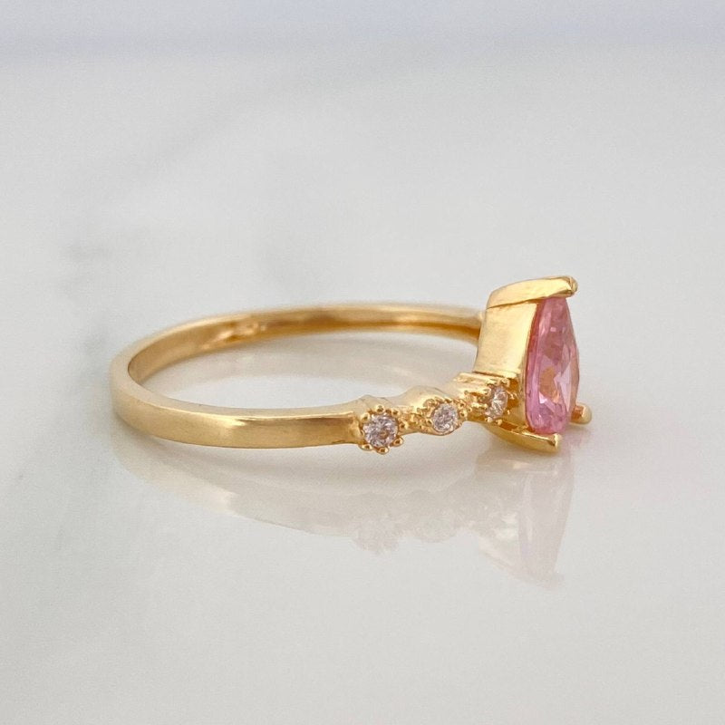 Solitaire Drop Ring 2.1 g / T6 1/2 Yellow Gold 18K