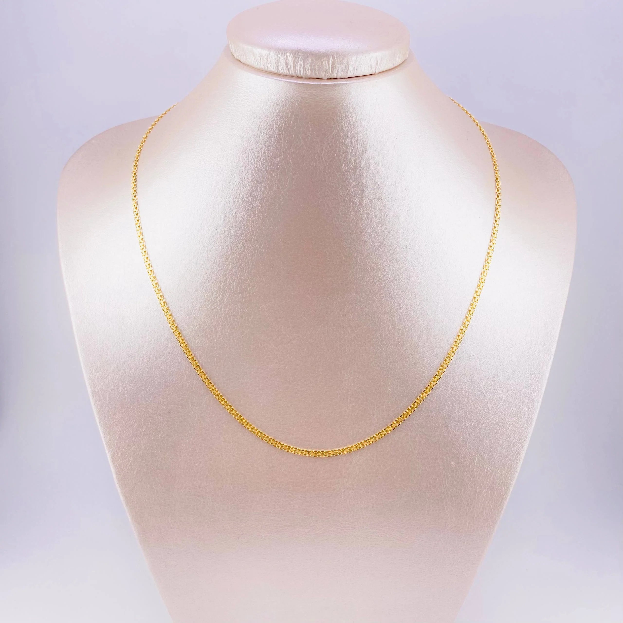 Cadena China 4.3g / 18 in / 2mm Oro Amarillo 18K
