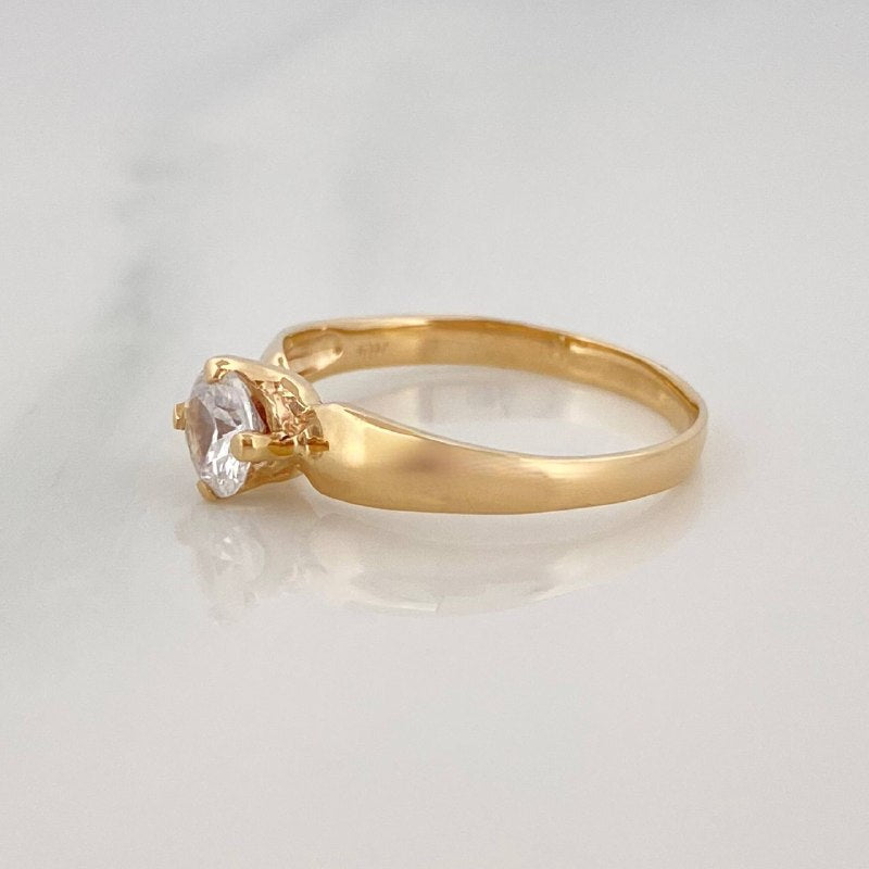 1.75 g Solitaire Ring / T5 3/4 Yellow Gold 18K