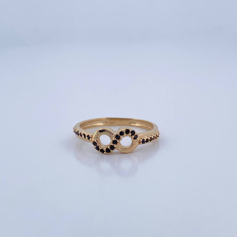Infinity Ring 1.65gr / Size 5 3/4 / 18K Gold &