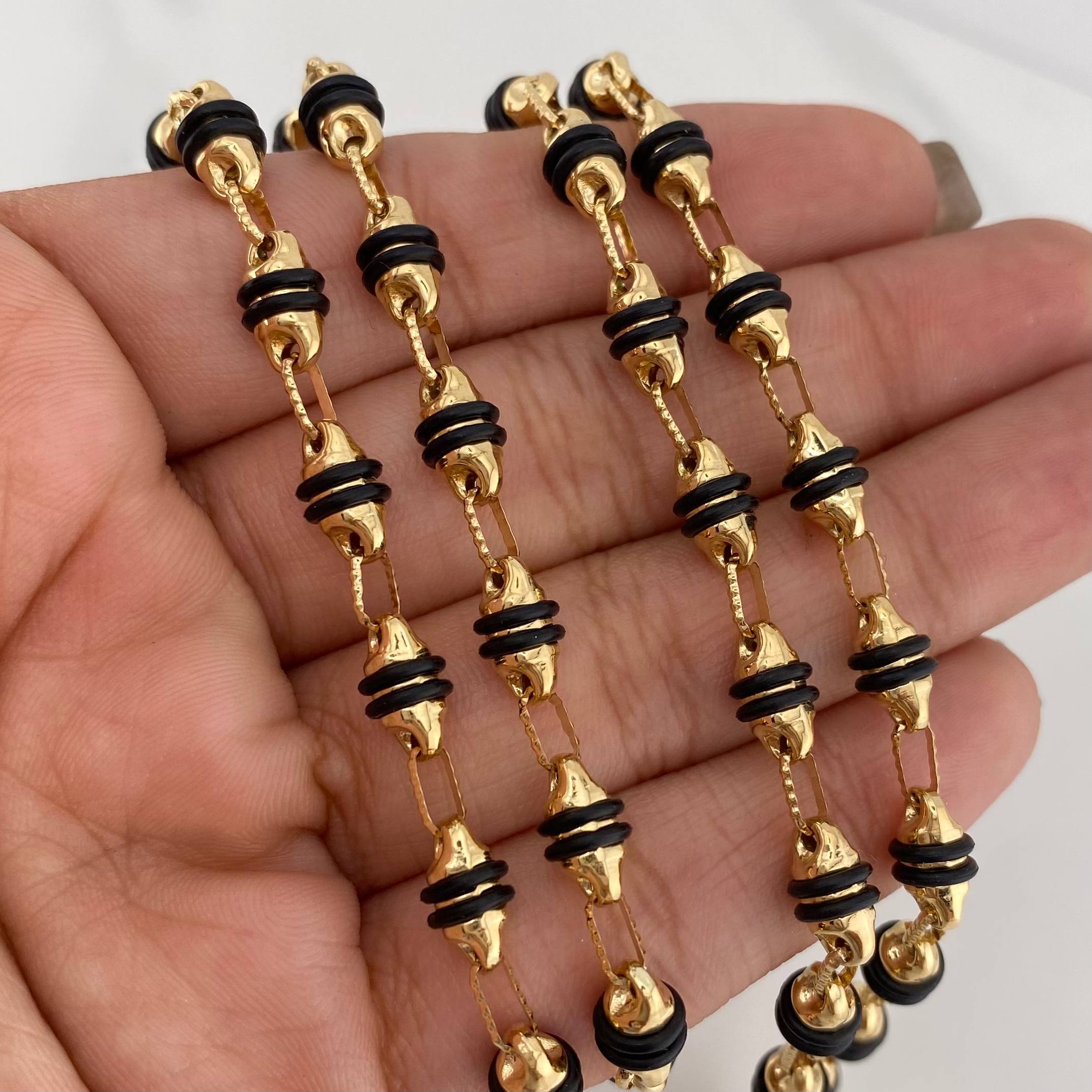 Rustic Barrel Chain 15.5 g / 24 1/2 in / 4.2 mm 18K Yellow Gold