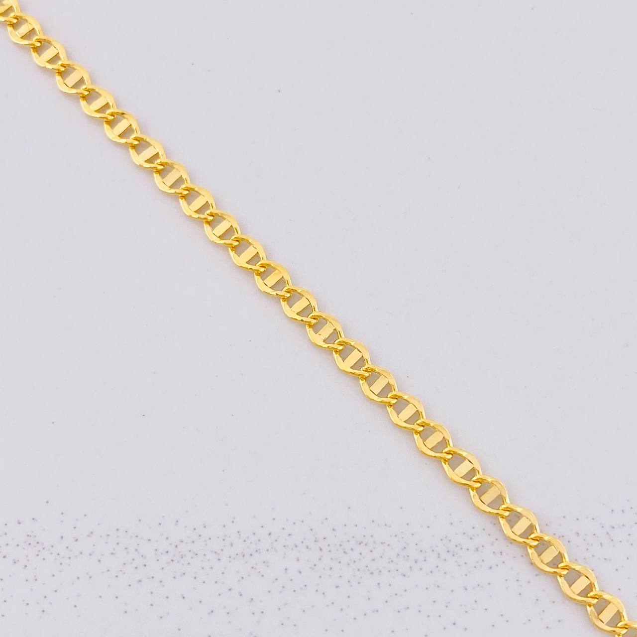Flat Mariner Chain 2.8g / 20 in / 2.75mm 18K Yellow Gold