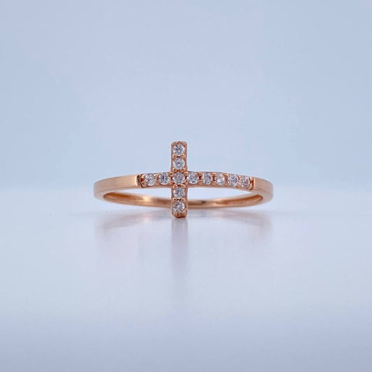 Internal Latin Cross Ring 1.1gr / Size 7 1/4 / 18K Gold