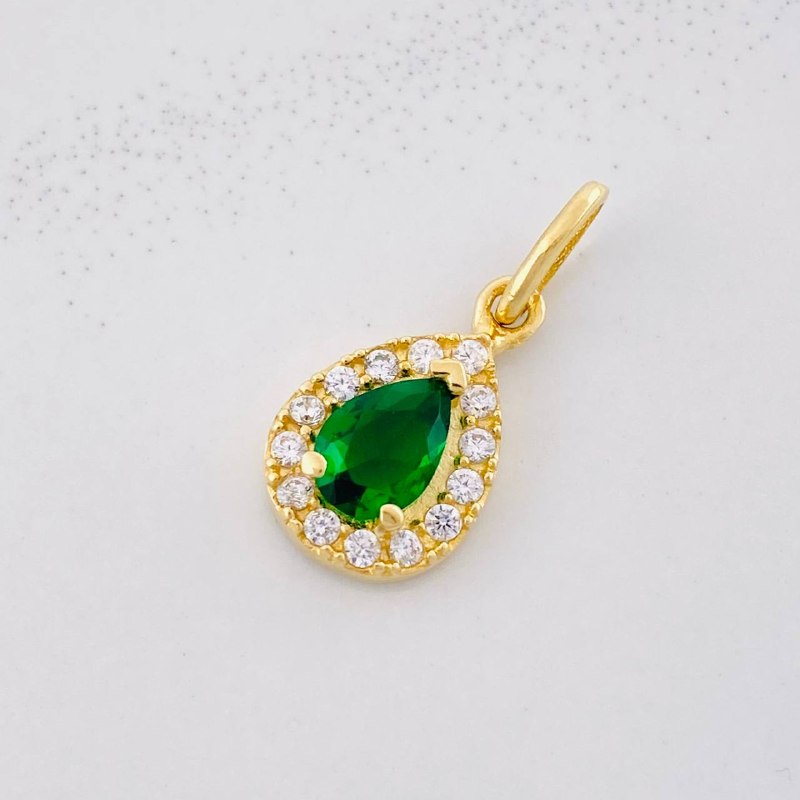 Tear Pendant 1.5g / 3/4 in Yellow Gold 18K