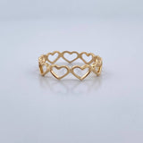 Hearts Ring 1.75gr / Size 9 1/2 / 18K Gold &