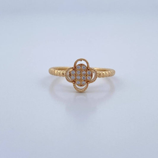 Anillo Trebol 1.9gr / T5 1/2 / Oro 18K &