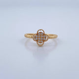 Ring Clover 1.9gr / Size 5 1/2 / 18K Gold &
