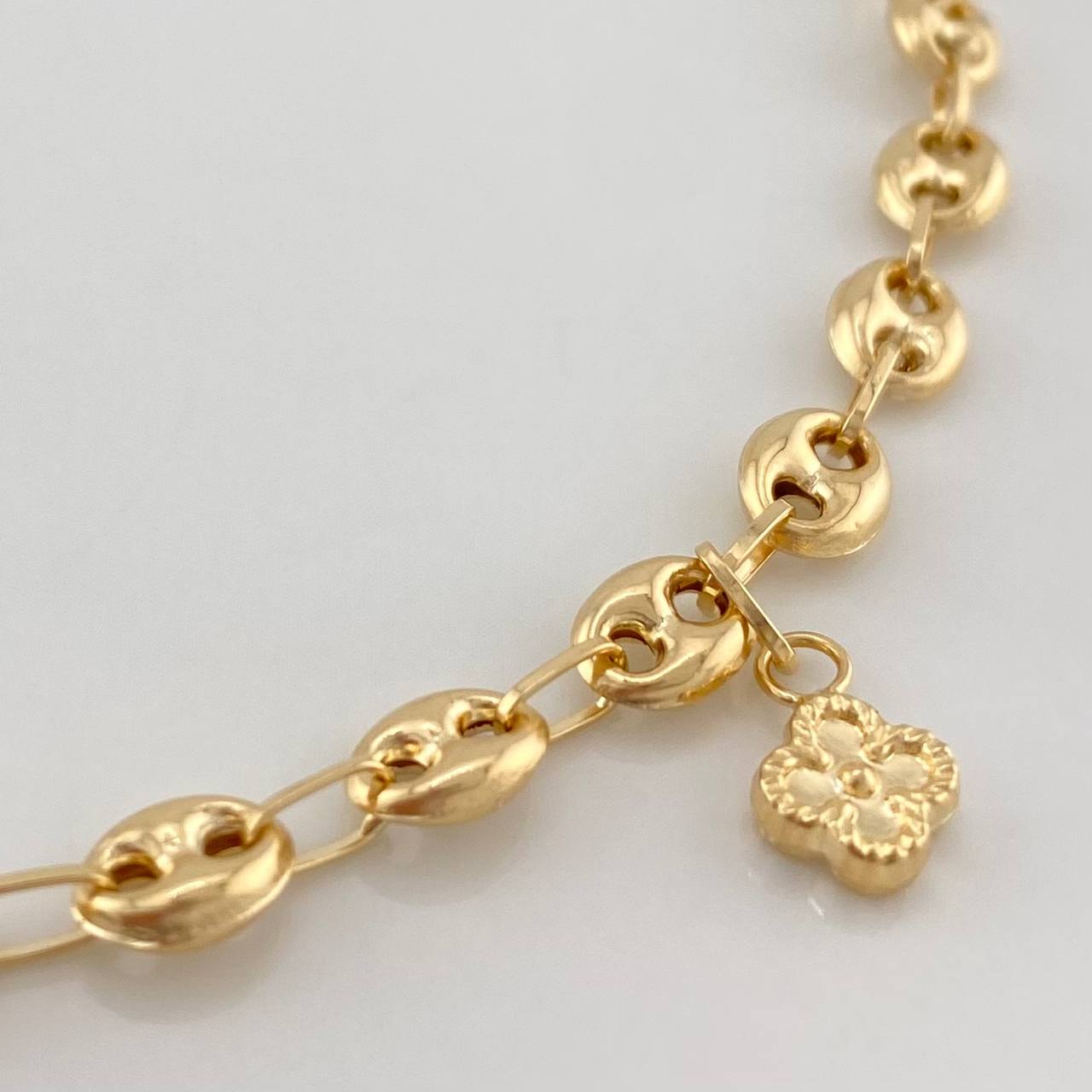 Tobillera Gc Dijes 5 g / 10 1/4 in / 4.8 mm Oro Amarillo 18K