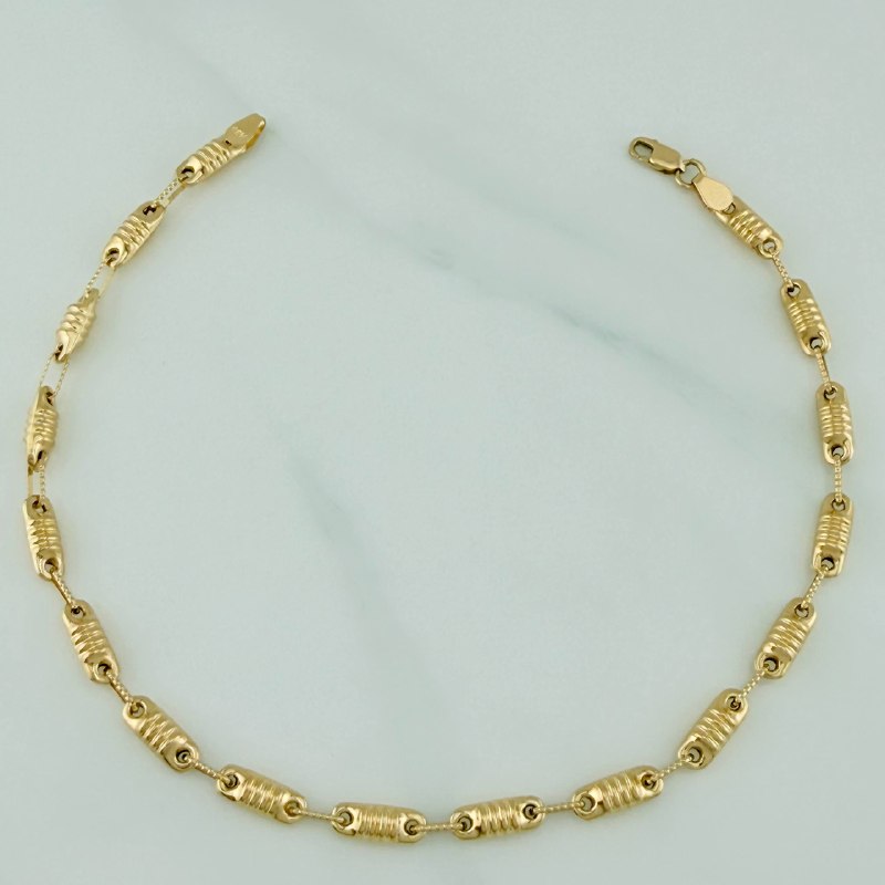 Pulso Rustico Cilindro Barril 5.5 g / 10 1/4 in / 3.9 mm Oro Amarillo 18K