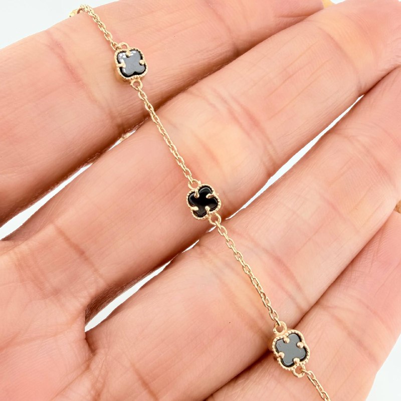 Clover Bracelet Classic Link 3.2 g / 8 1/2 in / 4.15 mm 18K Yellow Gold