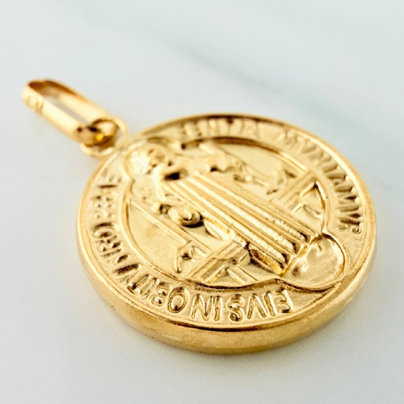 Dije San Benito 1.5 g / 1 in Oro Amarillo 18K