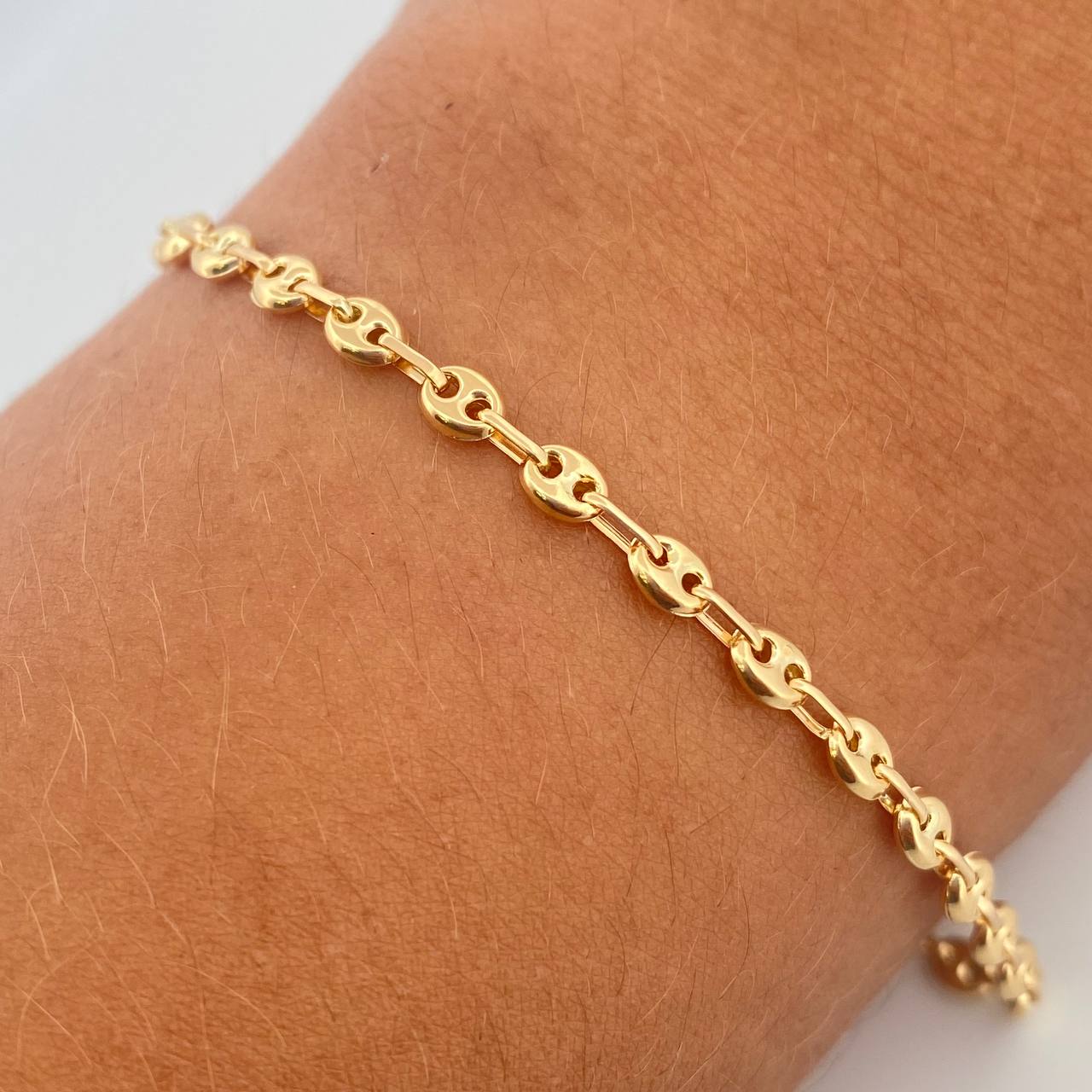 Bracelet GC 2.15gr / 7 1/4 in / 18K Gold $
