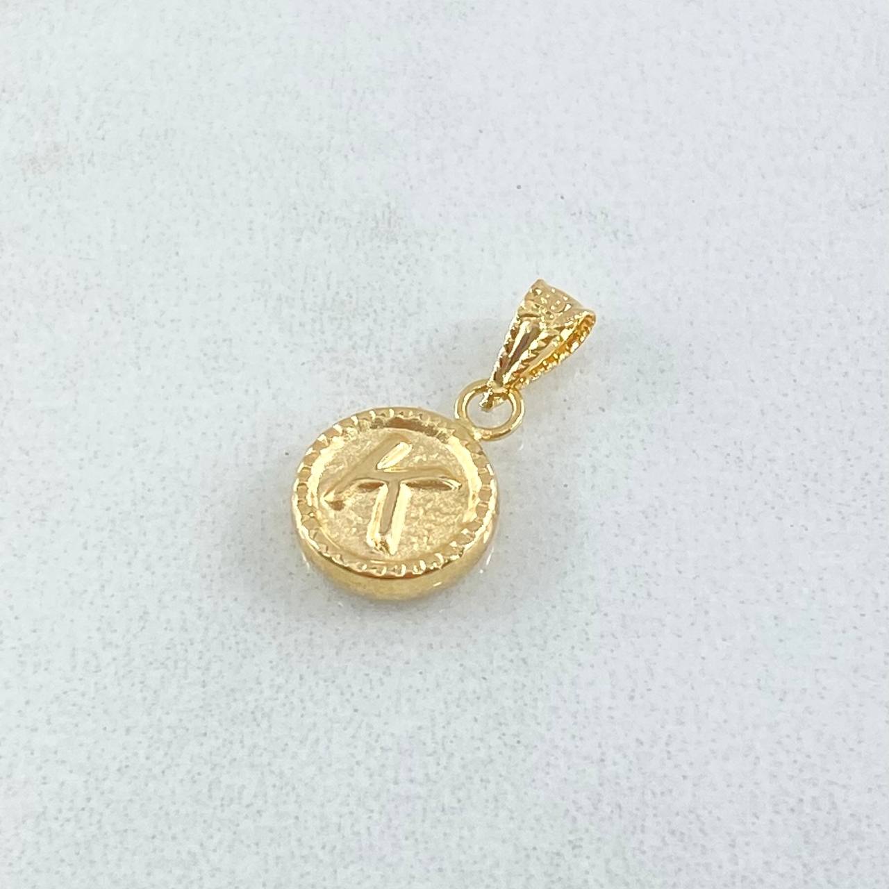 Dije Letra K 0.4gr / 1.4cm / Circulo Cargador Bordeado Oro Amarillo 18K