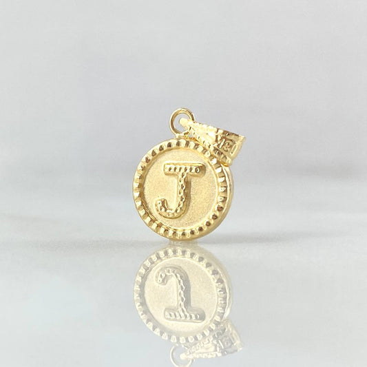 Dije Letra J 0.6gr / 1.7cm-Mate-Bordeado Oro Amarillo 18K ©