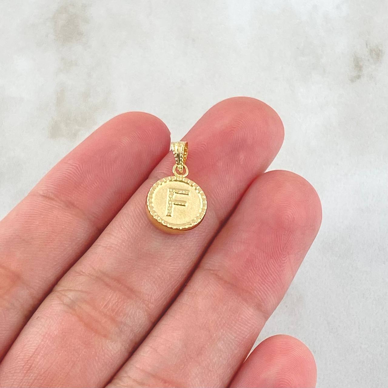 Pendant Letter F 0.55gr / 0.7in / Bordered Circle Charger 18K Gold