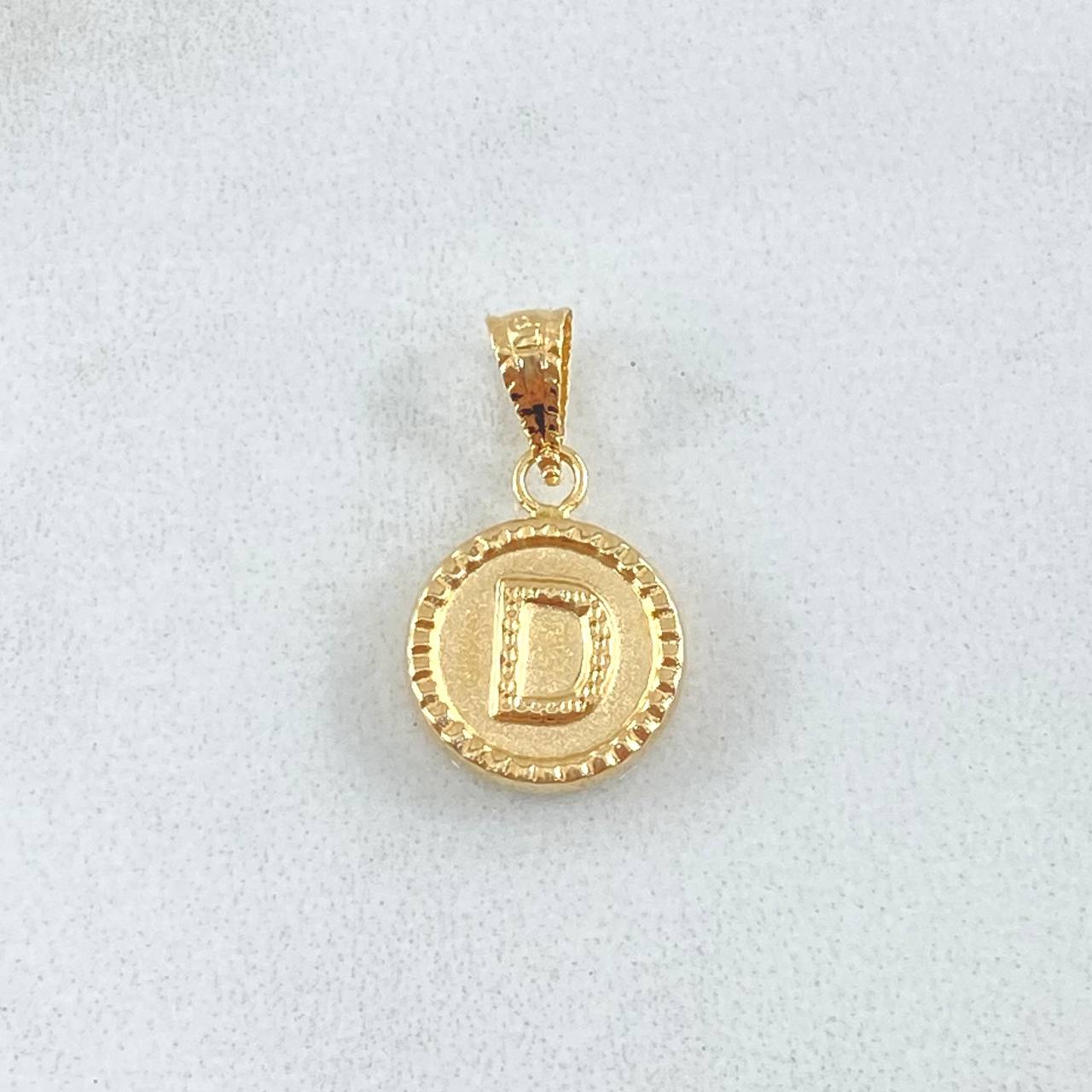 Dije Letra D 0.65gr / 1.7cm / Circulo Cargador Bordeado Oro Amarillo 18K