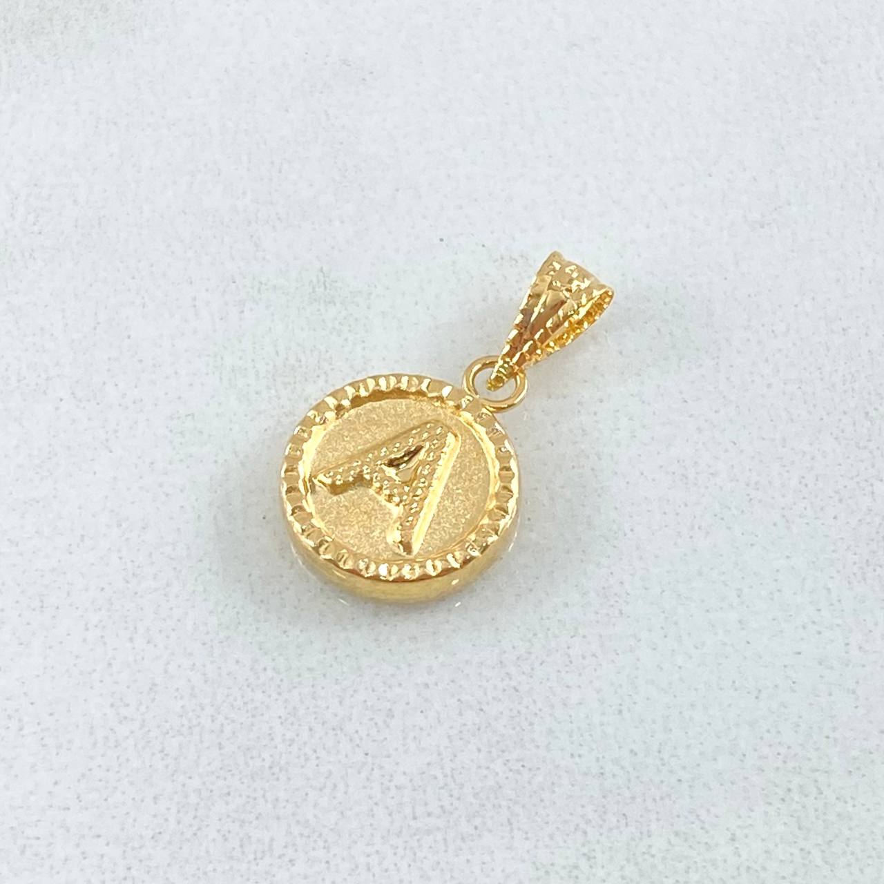 Pendant Letter A 0.5gr / 0.7in / Bordered Charger Circle 18K Gold