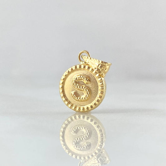 Dije Letra S 0.65gr / 1.7cm-Mate-Bordeado Oro Amarillo 18K ©