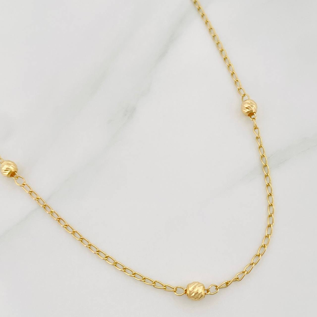 Cadena Espiga 2.9g / 18 in / 4mm Oro Amarillo 18K