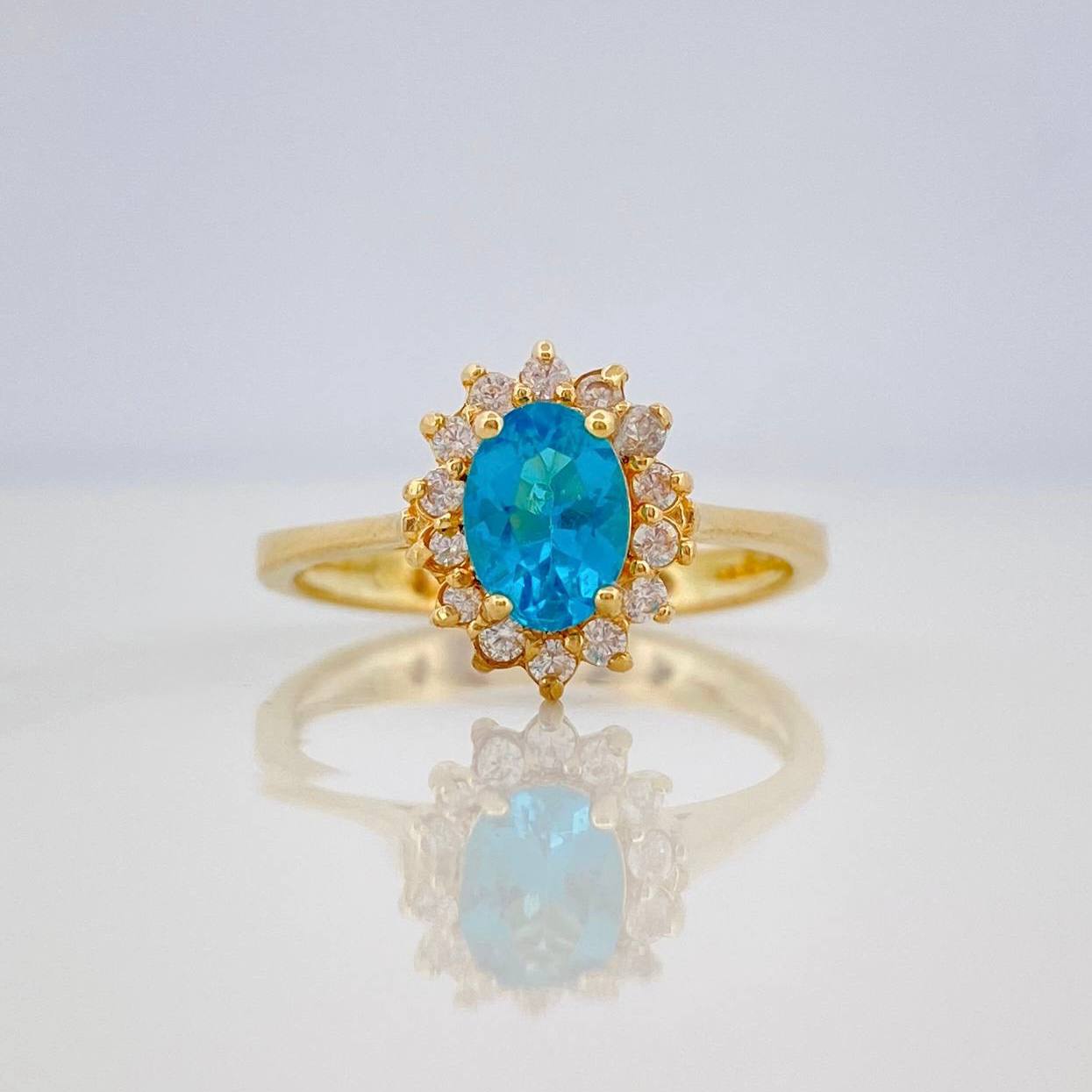 Halo Ring 3.3 g / T7 1/4 Yellow Gold 18K