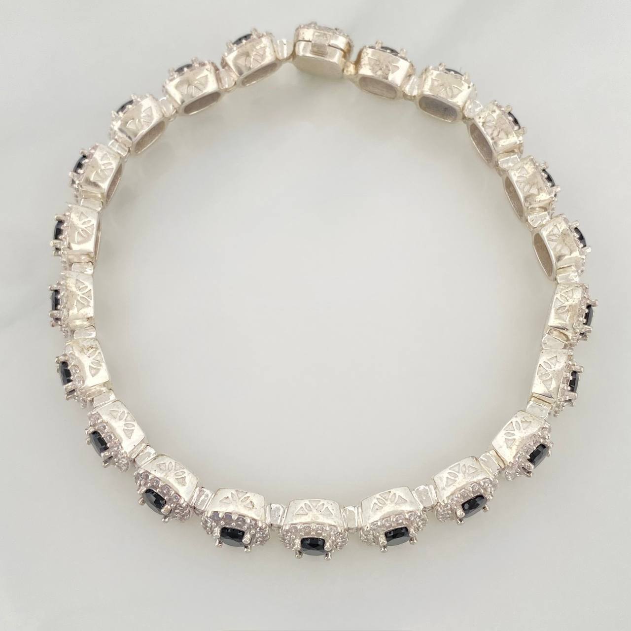 Halo Tennis Bracelet 20.95 g / 7 in / 7.65 mm Silver 925