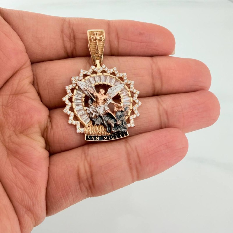 Saint Michael Archangel Pendant 7.8g / 1 1/2 in Three Golds 18K