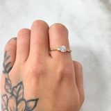 Solitaire Churumbela Ring 1.95gr / Size 9 / 18K Yellow Gold