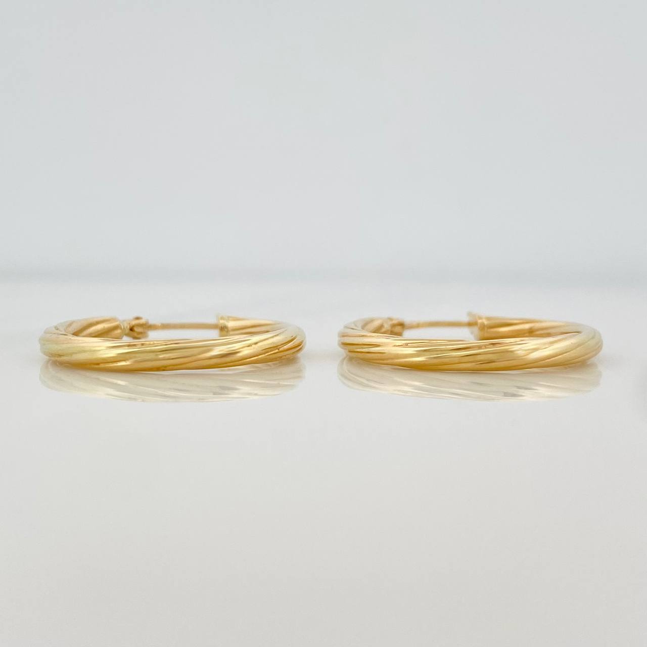 Candongas Espiral 1.75g / 1 in Oro Amarillo 18K