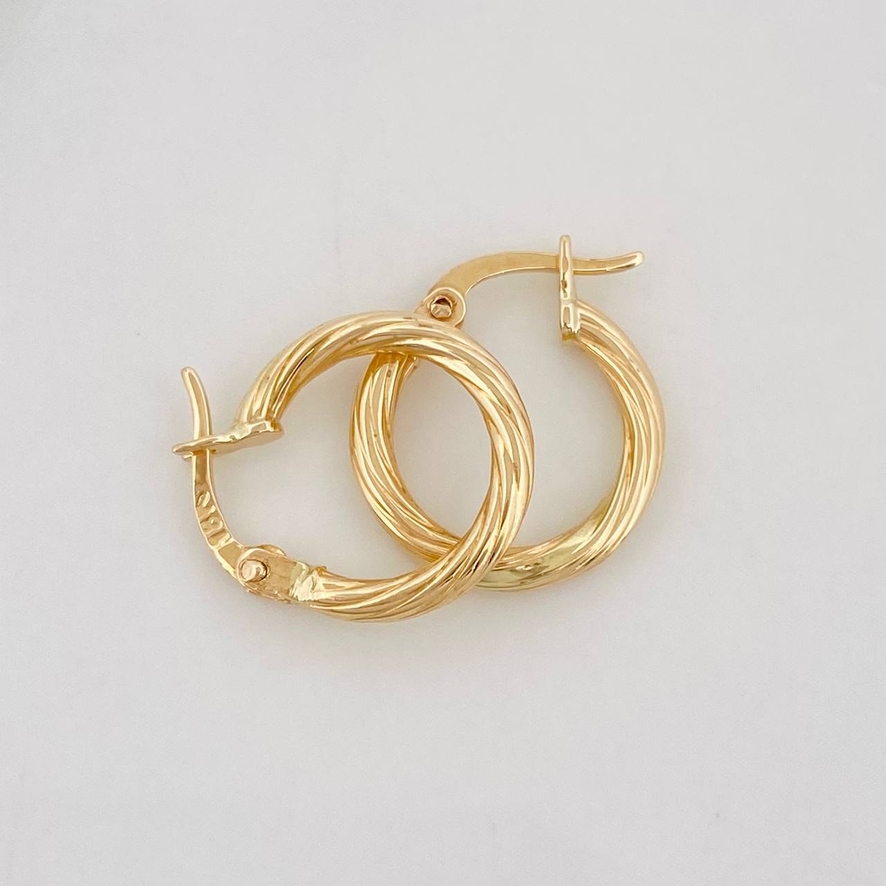 Candongas Espiral 0.85g / 1/2 in Oro Amarillo 18K