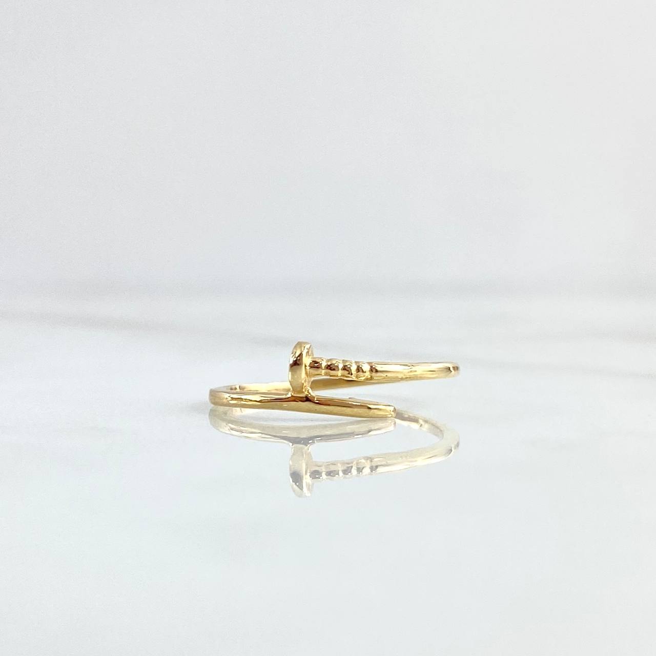 Anillo Clavo 1.05gr / T6 / Oro Amarillo 18K ©