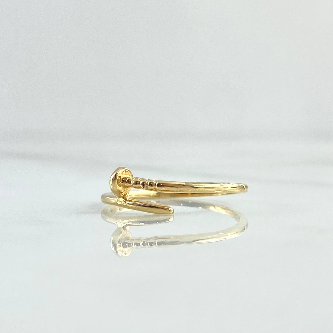 Anillo Clavo 1.05gr / T6 / Oro Amarillo 18K ©