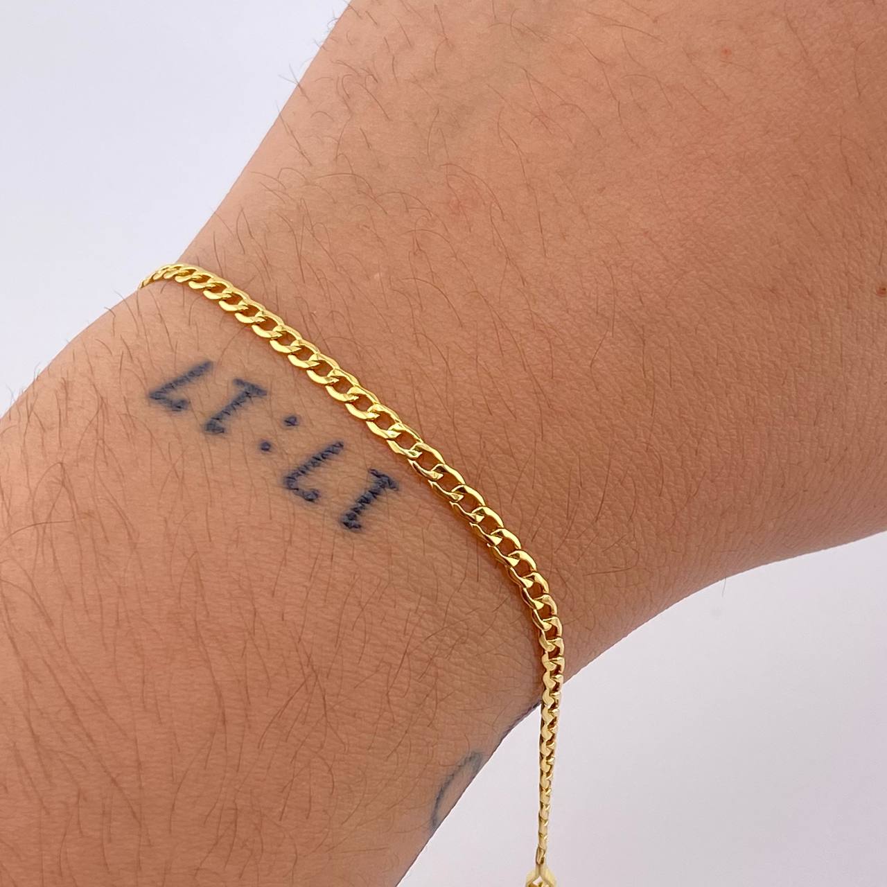 Cuban Links Bracelet 1.3gr / 7 1/2 in / 2.4mm Yellow Gold +1 18K