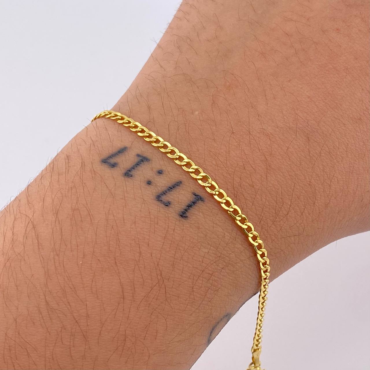 Cuban Links Bracelet 1.3gr / 7 3/4 in / 2.4mm Yellow Gold +1 18K