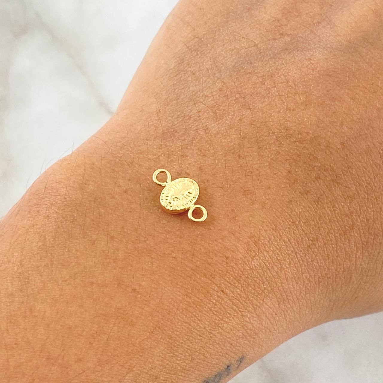 Charm Virgin Guadalupe 0.35gr / 0.5in / Die-cut 18K Gold