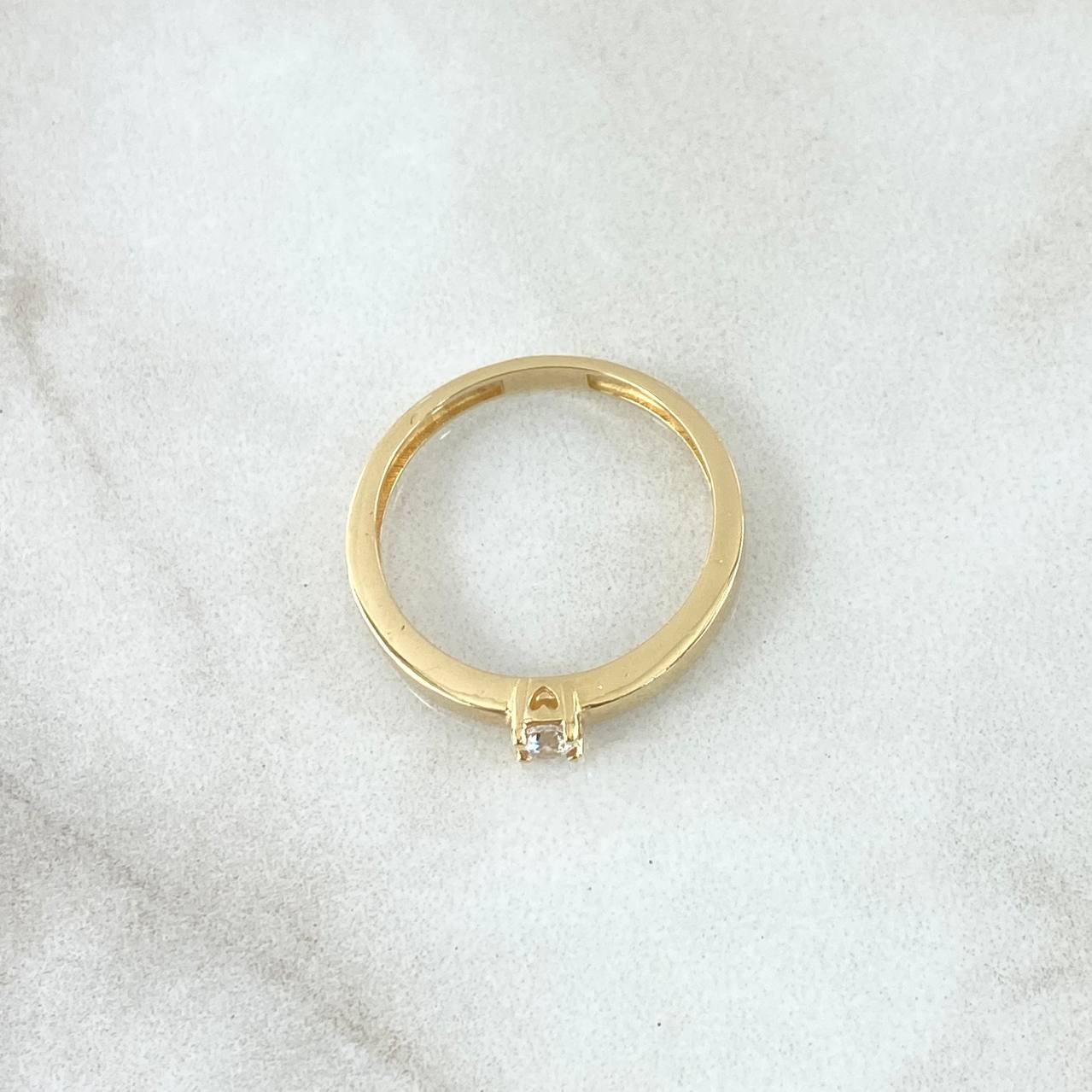 Anillo Solitario Liso Grueso 2.15gr / T7 1/4 / Circon Blanco Oro Amarillo 18K ©
