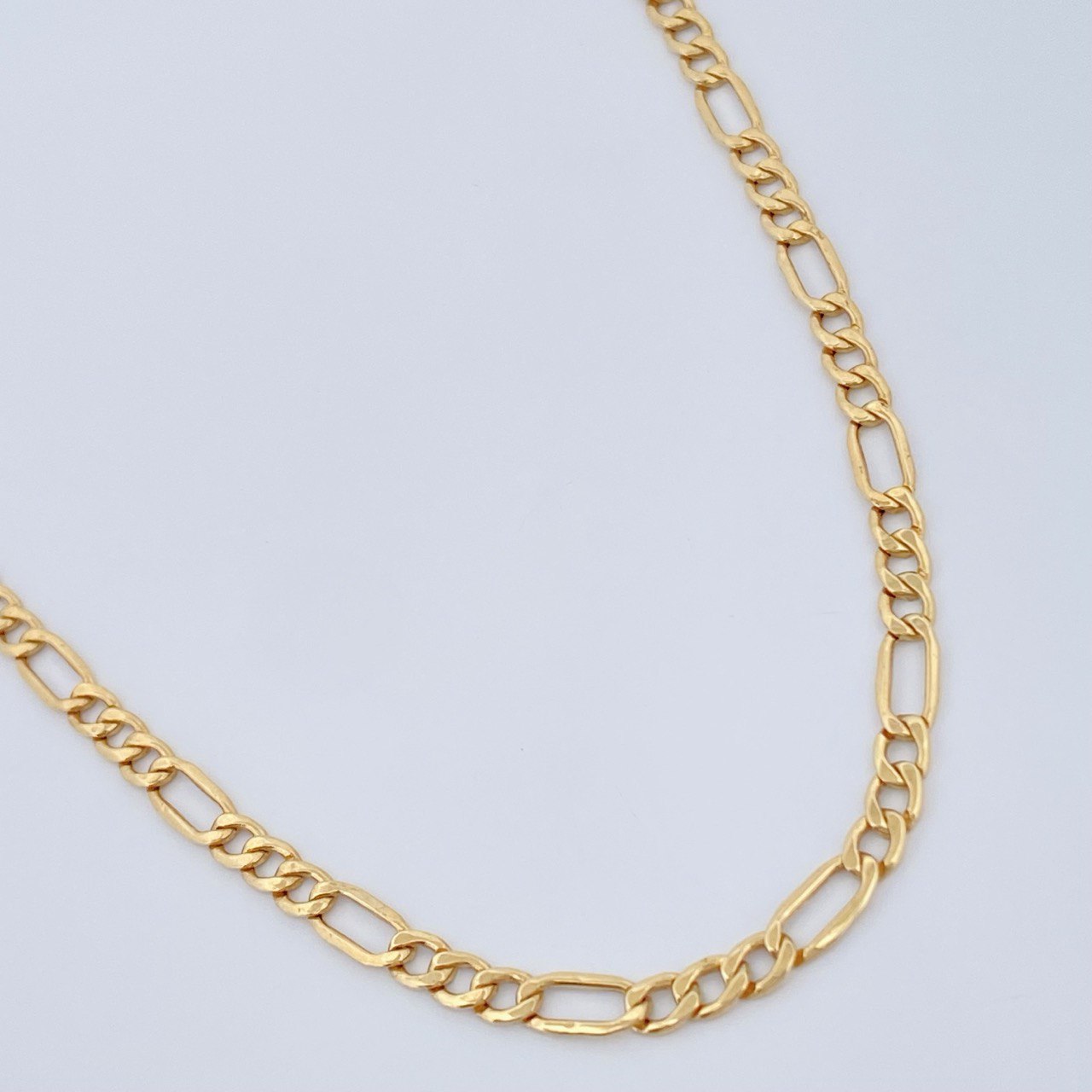 Figaro Chain 4.05gr / 18.0in / 18K Gold +1$