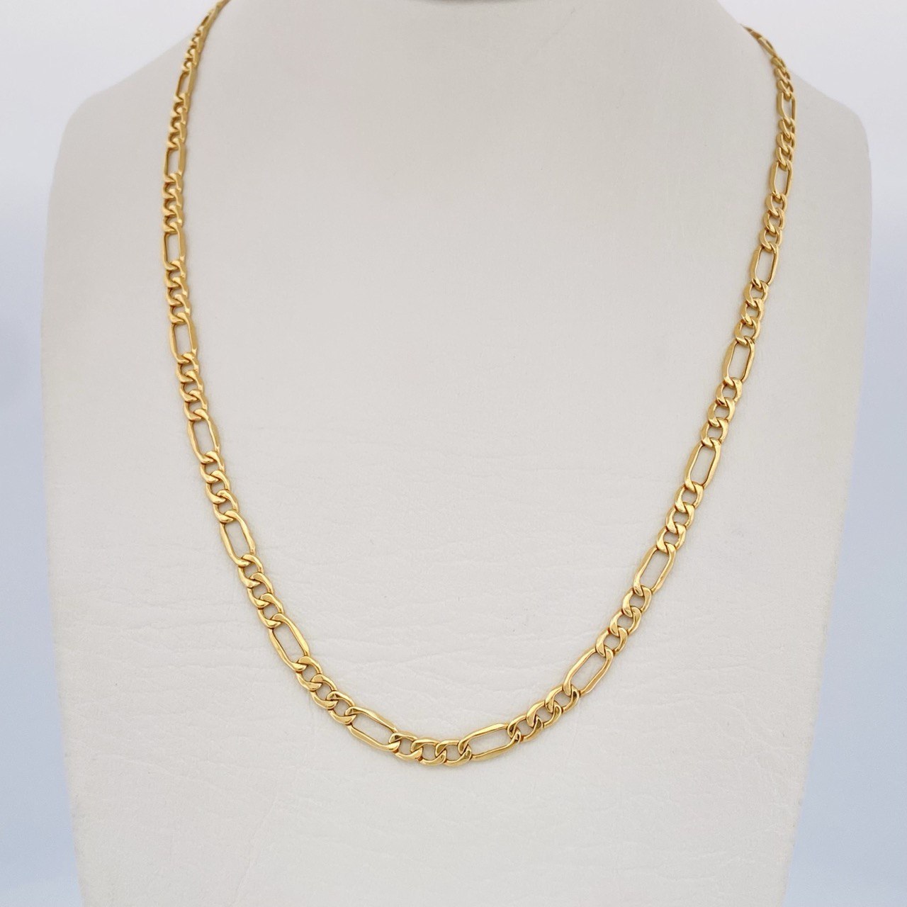 Figaro Chain 4.05gr / 18.0in / 18K Gold +1$