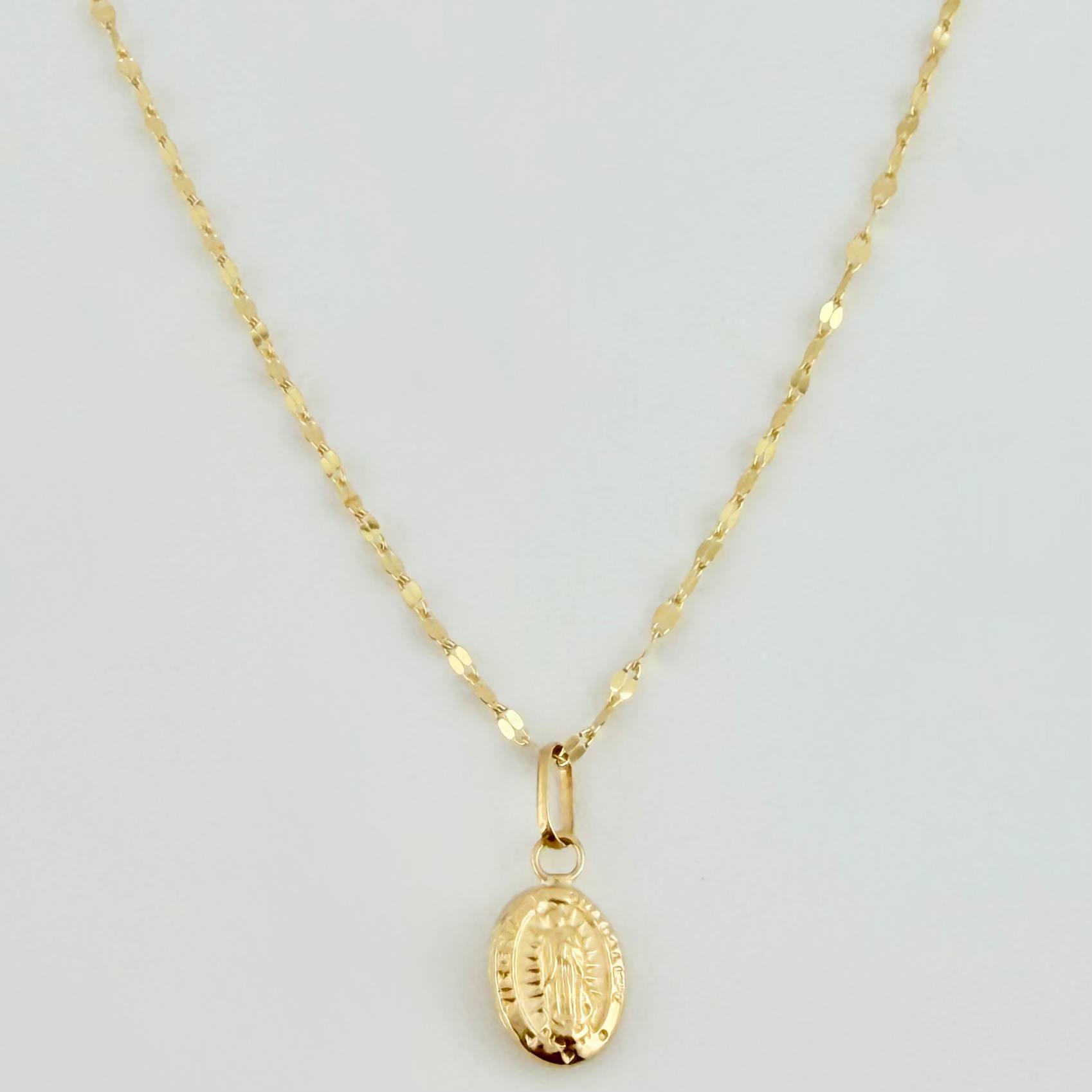 Set Cadena y Dije Flor Espejo + Virgen Guadalupe 1.35gr / 19 3/4 in / 1.3mm Oro Amarillo 18K *