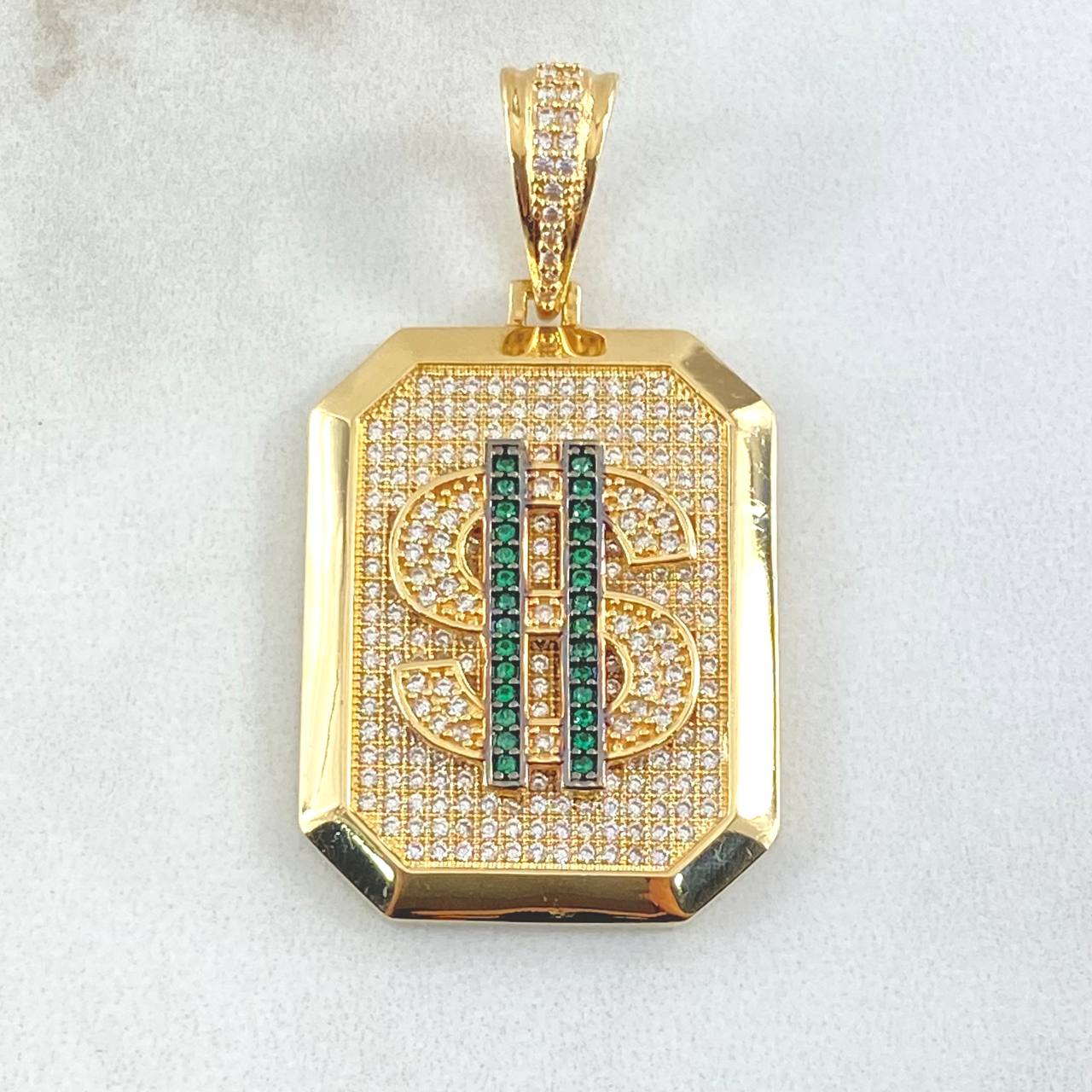 Pendant Sign Plate Weight 11.15gr / 1.8in / 18K Gold